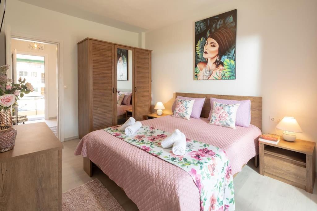 Afrodite'S Cosy And Lovely Apartment Alepou Bagian luar foto